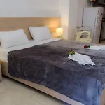 珀丽卡提斯旅馆 斯基亚索斯镇