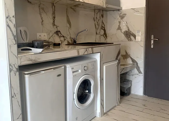 בית הארחה Polykratis