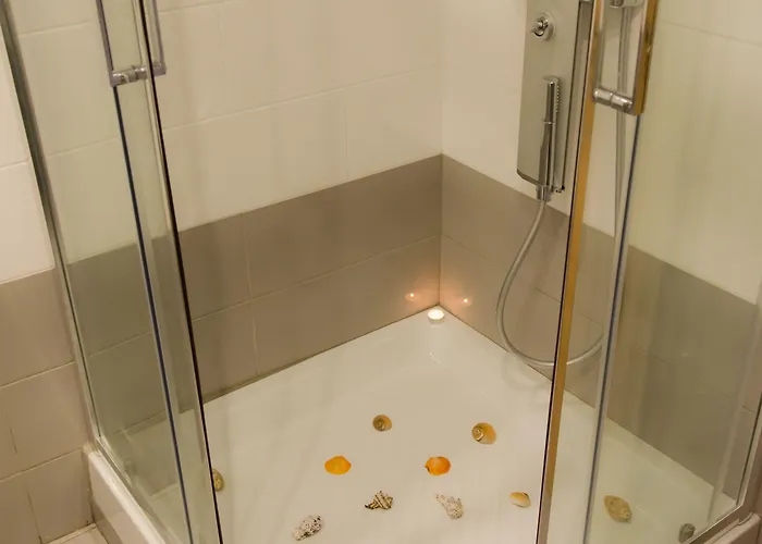 Polykratis בית הארחה