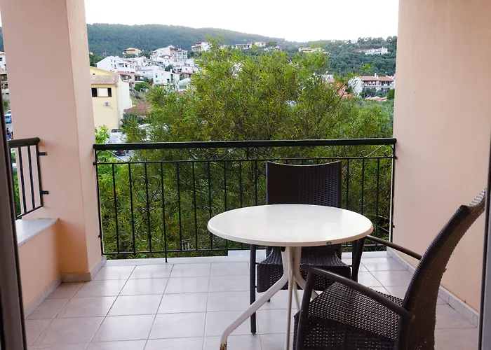 Polykratis בית הארחה העיירה סקיאתוס