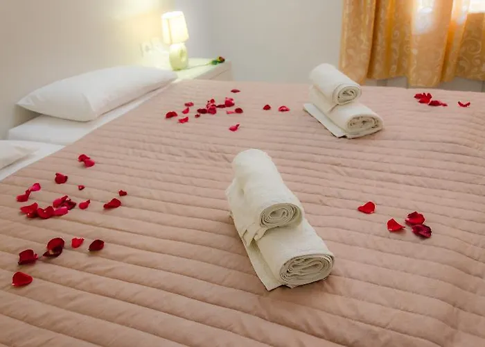 בית הארחה Polykratis