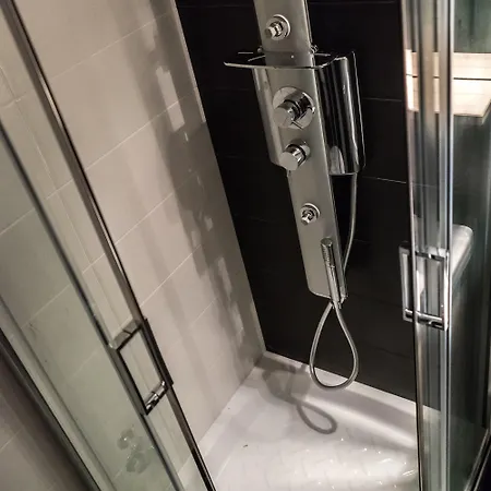 πολυκράτης Σκιάθος Πόλη