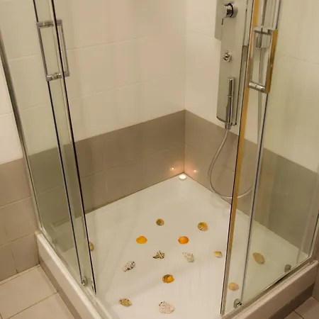 Polykratis Guest house
