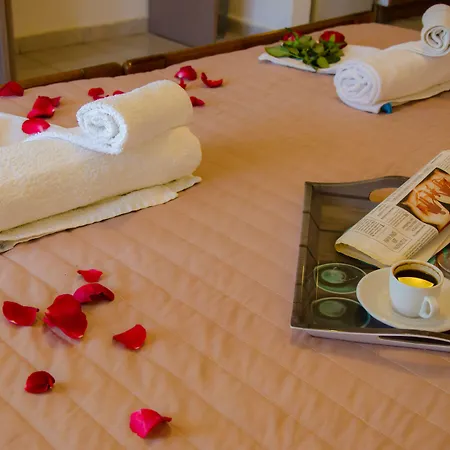 πολυκράτης Σκιάθος Πόλη