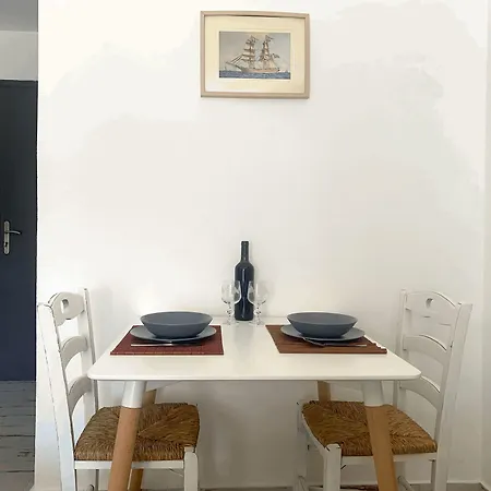 Polykratis Guest house Skiathos Town