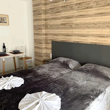 Guest house Polykratis