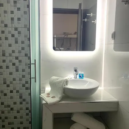 Polykratis Guest house
