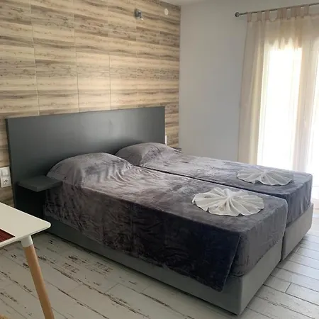 Гостевой дом Polykratis 4*