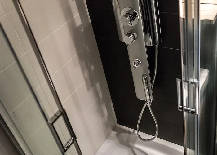 Polykratis Skiathos Town