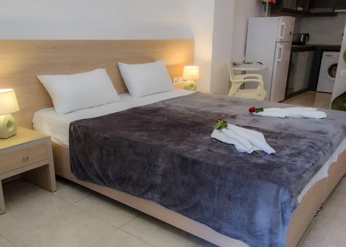 Polykratis Skiathos Town