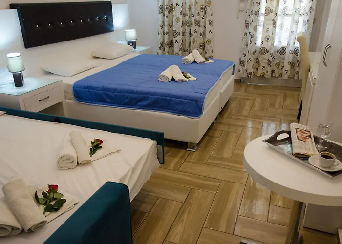 Guest house Polykratis Skiathos Town